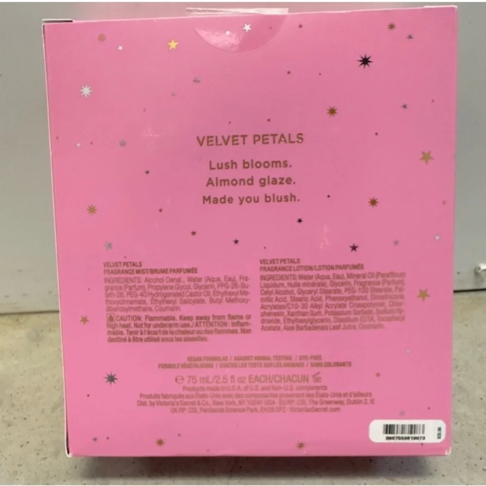 🔥NWT Victoria's Secret Velvet Petals Fragrance Mist, Lotion Set
